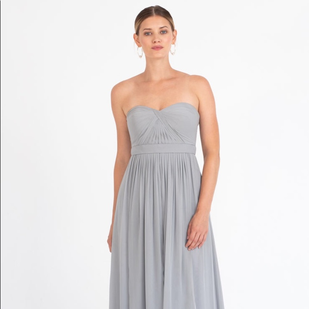 Stunning Jenny Yoo Earl Grey Mira Dress